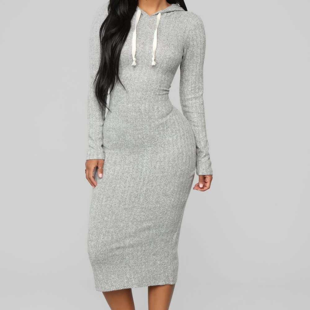 Gray hooded long sleeve maxi dress